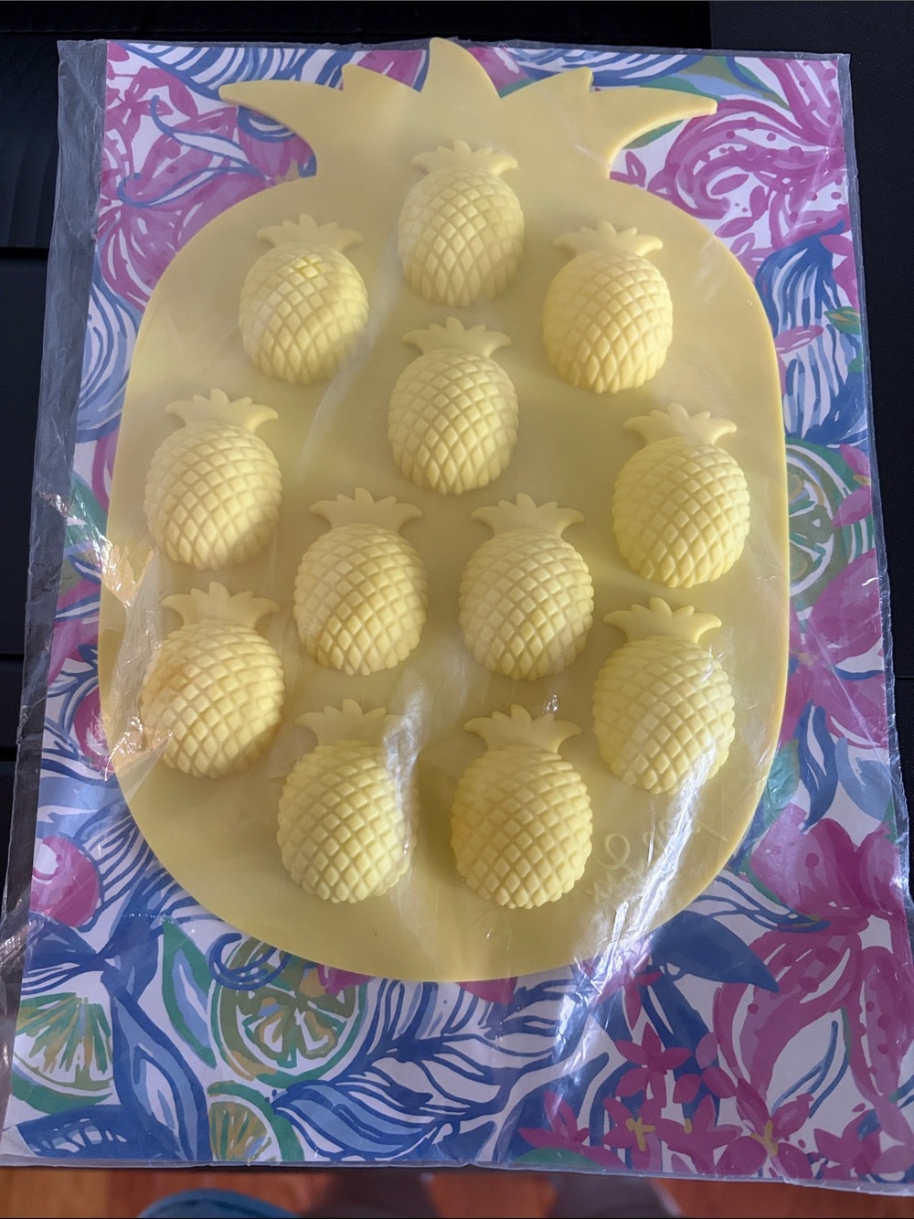 Lilly Pulitzer Yellow Pineapple Ice Tray